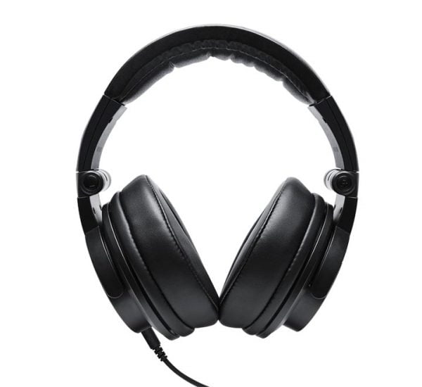 Mackie MC-150 Front