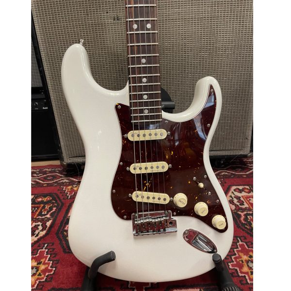 Fender American Ultra Stratocaster RW APL Usata - immagine 2