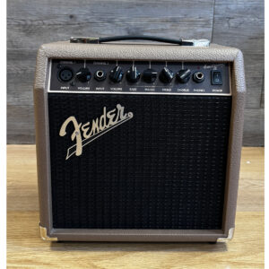 Fender Acoustasonic 15 Usato